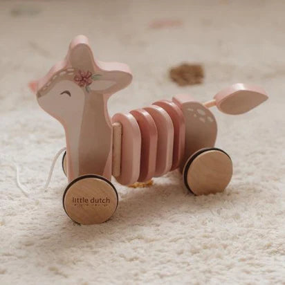 Trekdier Hert - Fairy Garden