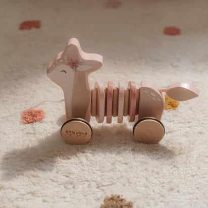Trekdier Hert - Fairy Garden